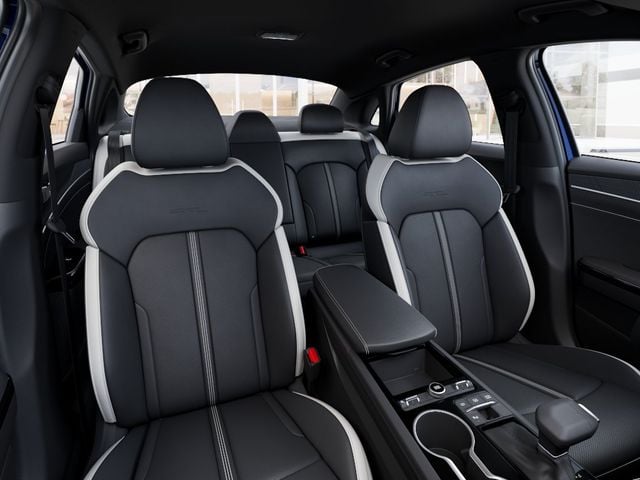 New 2026 Kia K5 GT-Line - photo - 14