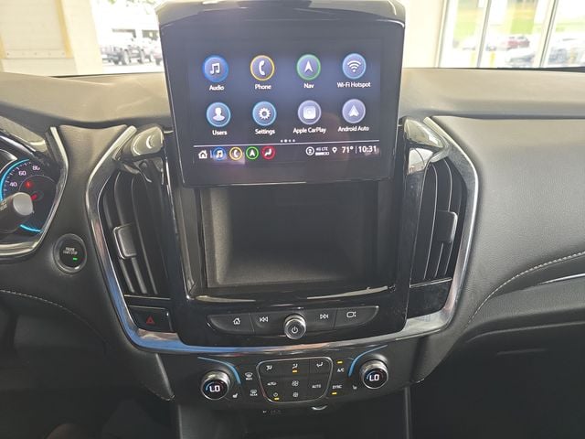 Pre-Owned 2023 Chevrolet Traverse LT Leather - photo - 17