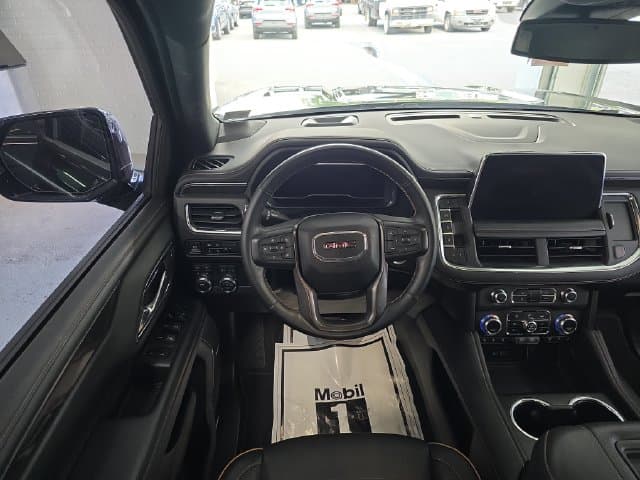 Pre-Owned 2023 GMC Yukon AT4 - photo - 10