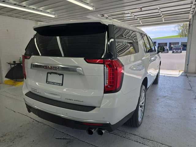 Pre-Owned 2024 GMC Yukon XL Denali - photo - 4
