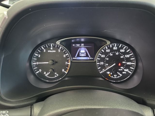 Pre-Owned 2019 Nissan Pathfinder S - photo - 16