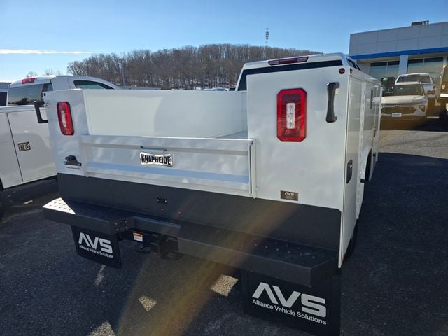New 2026 GMC Sierra 3500HD Pro - photo - 4