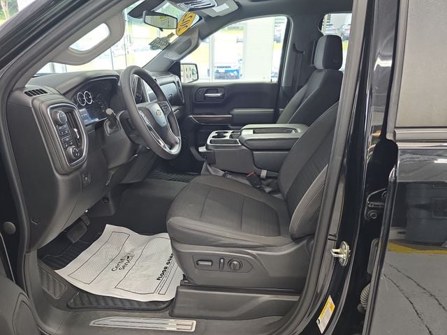 Pre-Owned 2022 Chevrolet Silverado 1500 LTD LT - photo - 12