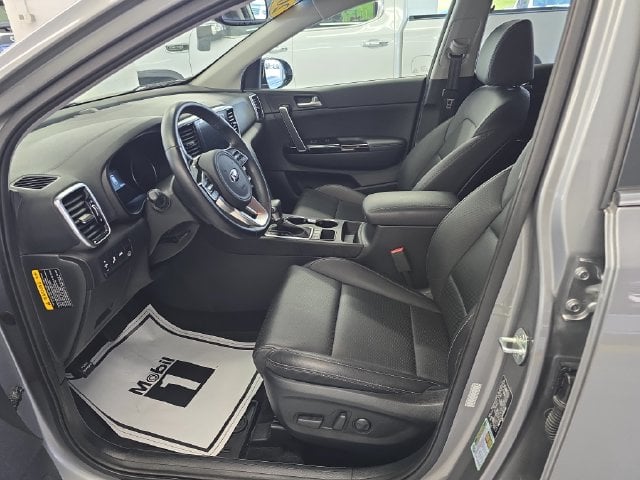 Pre-Owned 2021 Kia Sportage EX - photo - 12