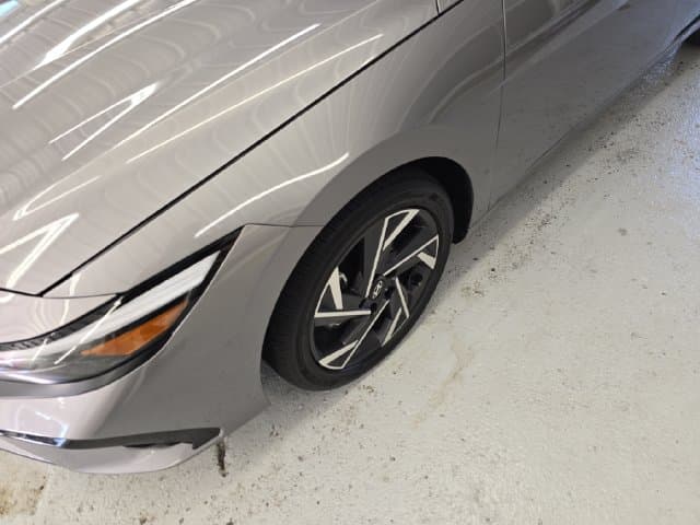 Pre-Owned 2025 Hyundai Elantra SEL Convenience - photo - 8