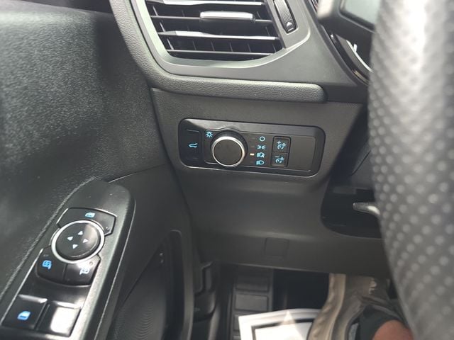 Pre-Owned 2023 Ford Escape ST-Line - photo - 19