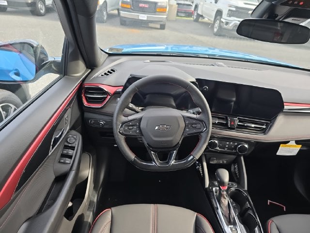 New 2026 Chevrolet TrailBlazer RS - photo - 12