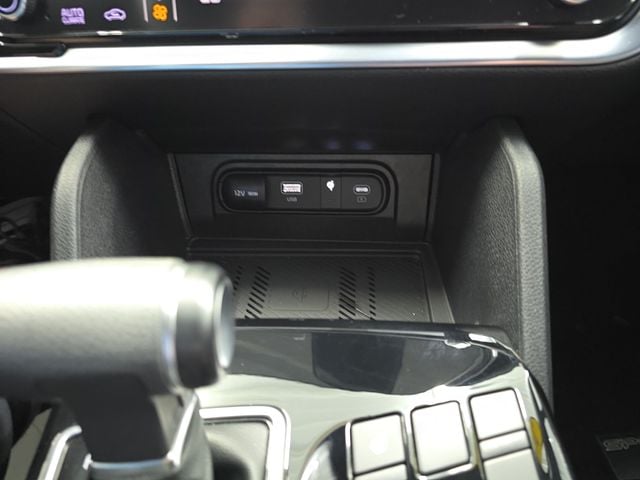 Pre-Owned 2024 Kia Sportage X-Line - photo - 20