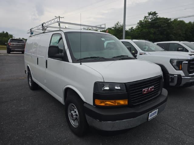New 2026 GMC Savana 2500 Work Van - photo - 11