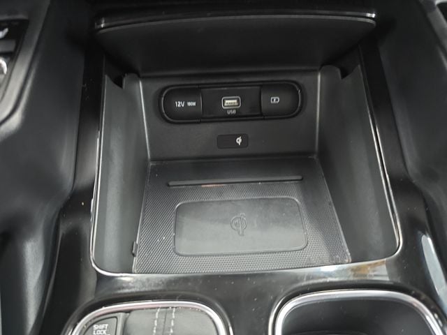 Pre-Owned 2022 Kia Telluride SX - photo - 24