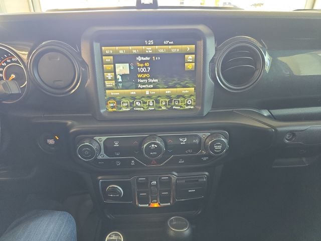 Pre-Owned 2022 Jeep Gladiator Sport - photo - 14