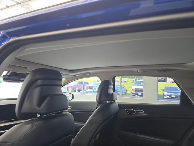 Pre-Owned 2024 Kia Sportage SX-Prestige - photo - 12
