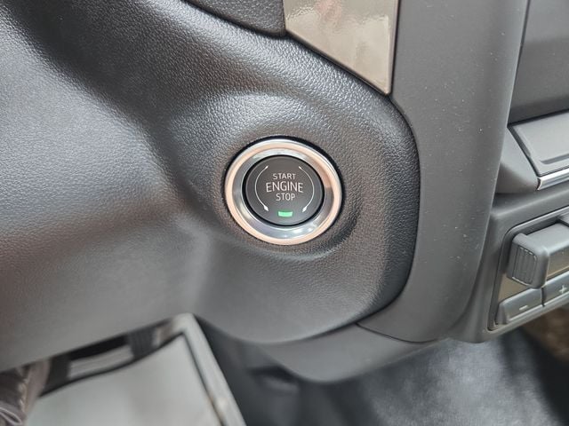 New 2026 GMC Sierra 3500HD Pro - photo - 17