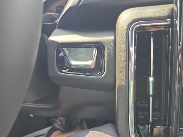 New 2026 GMC Yukon Denali - photo - 23