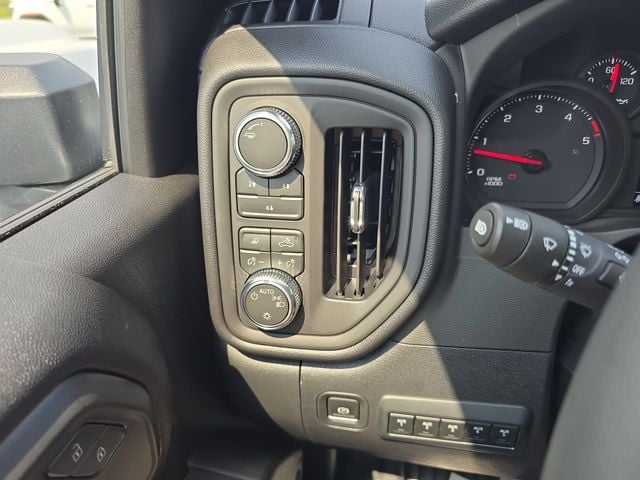 New 2026 GMC Sierra 3500HD Pro - photo - 16