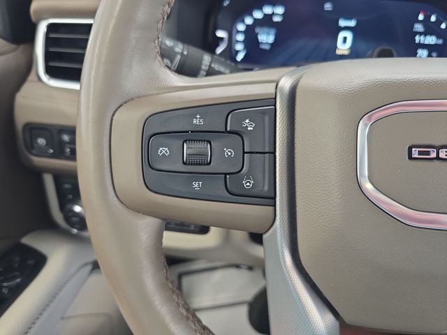 Pre-Owned 2024 GMC Yukon XL Denali - photo - 19