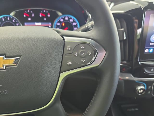 Pre-Owned 2023 Chevrolet Traverse LT - photo - 19