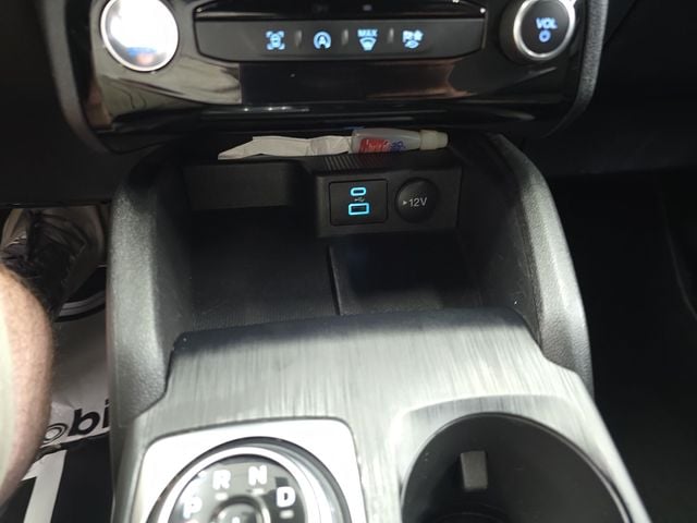 Pre-Owned 2023 Ford Escape ST-Line - photo - 21