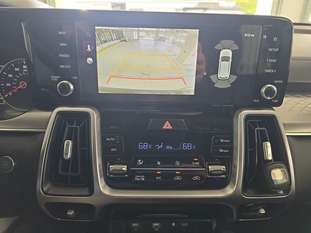 Pre-Owned 2023 Kia Sorento Hybrid EX - photo - 15