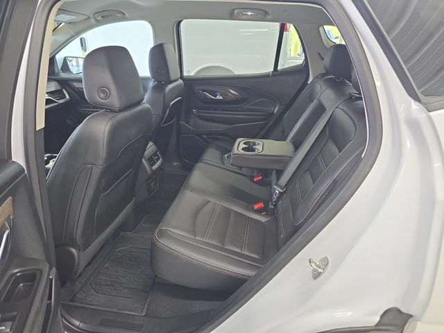 Pre-Owned 2023 GMC Terrain Denali - photo - 9