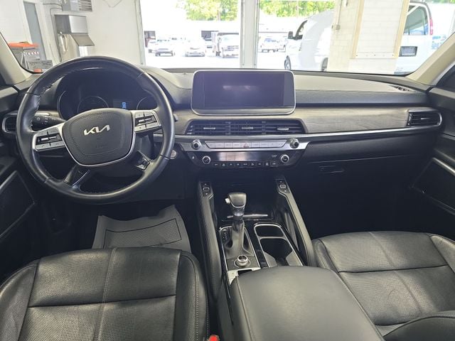 Pre-Owned 2022 Kia Telluride EX - photo - 10