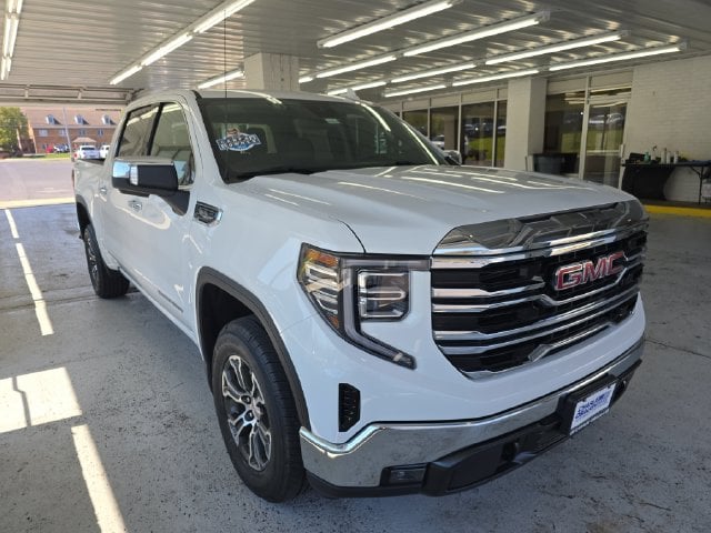 Pre-Owned 2025 GMC Sierra 1500 SLT - photo - 13