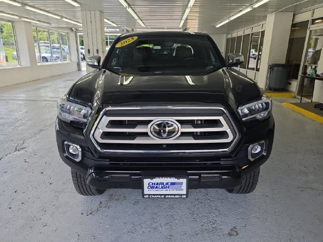 Pre-Owned 2023 Toyota Tacoma Limited - photo - 7