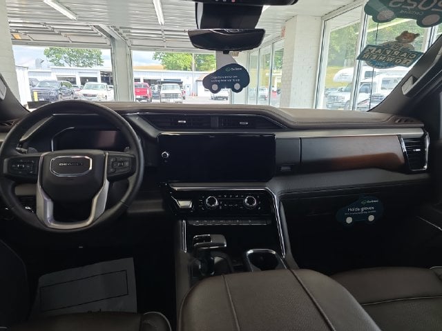 Pre-Owned 2025 GMC Sierra 1500 Denali - photo - 10