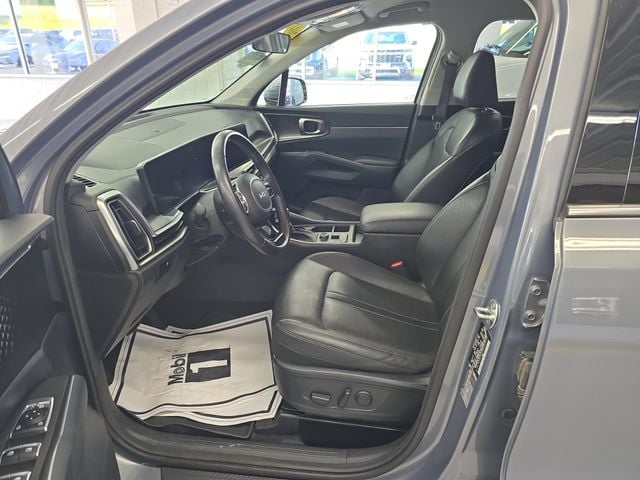 Pre-Owned 2024 Kia Sorento S - photo - 12