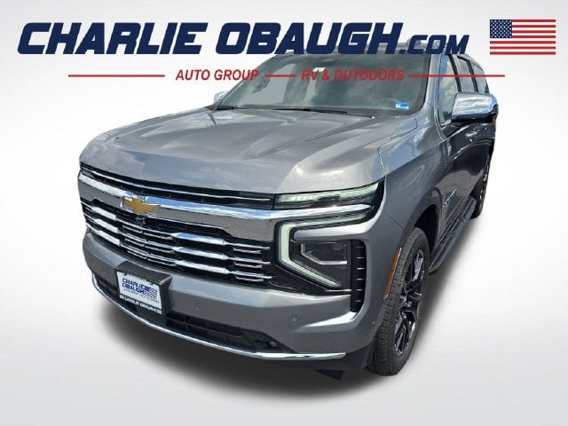 New 2026 Chevrolet Suburban Premier - photo - 0