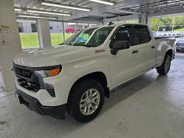 Pre-Owned 2024 Chevrolet Silverado 1500 WT - photo - 1