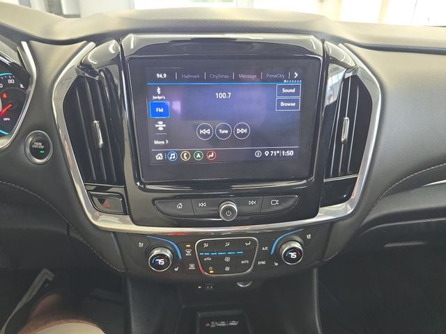 Pre-Owned 2020 Chevrolet Traverse Premier - photo - 13