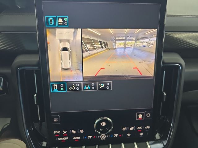 New 2026 GMC Yukon XL AT4 - photo - 16
