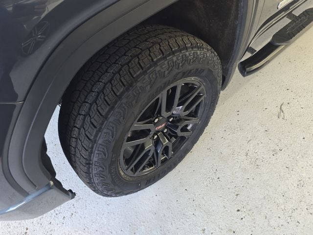 Pre-Owned 2022 GMC Sierra 1500 Limited Elevation - photo - 8