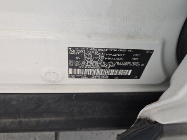 Pre-Owned 2022 Toyota RAV4 XLE - photo - 14