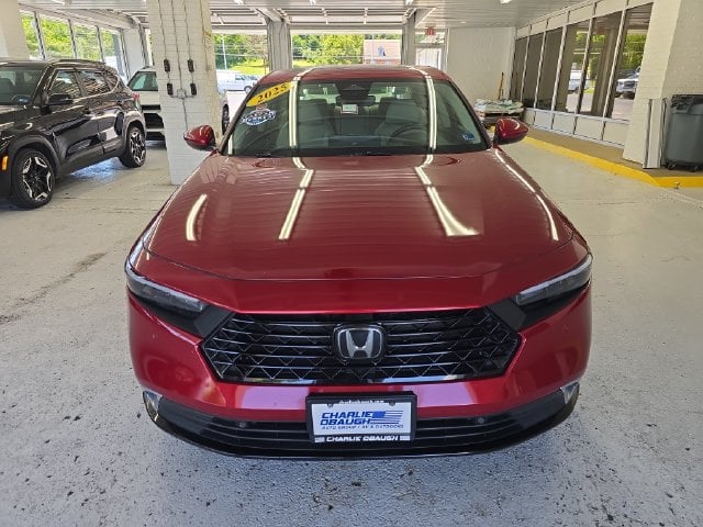 Pre-Owned 2025 Honda Accord Hybrid Touring - photo - 7