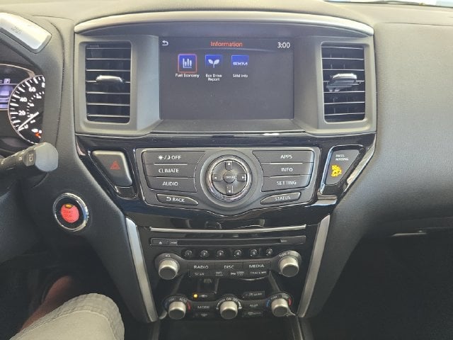 Pre-Owned 2019 Nissan Pathfinder S - photo - 14