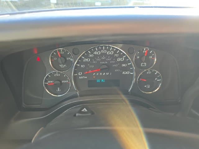 New 2026 Chevrolet Express 3500 Work Van - photo - 14
