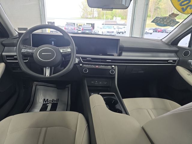 Pre-Owned 2025 Hyundai Sonata SEL - photo - 10