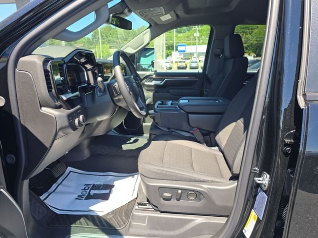 New 2026 Chevrolet Silverado 2500HD LT - photo - 13