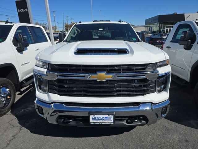 New 2026 Chevrolet Silverado 3500HD LT - photo - 6