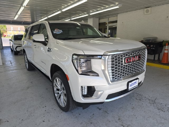 Pre-Owned 2024 GMC Yukon XL Denali - photo - 6