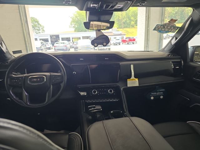Pre-Owned 2024 GMC Sierra 1500 AT4X - photo - 10