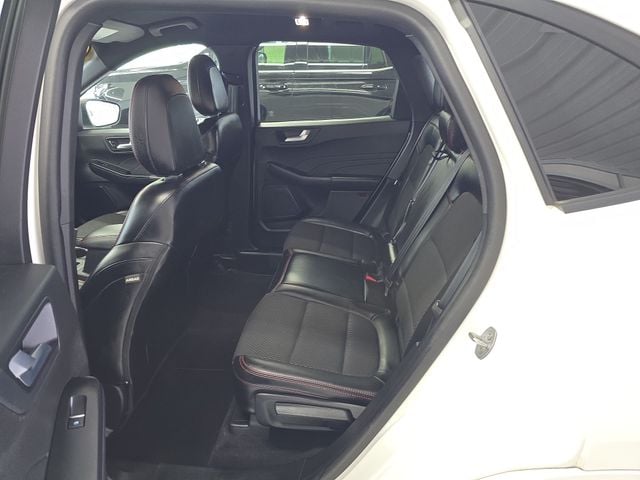 Pre-Owned 2023 Ford Escape ST-Line - photo - 9