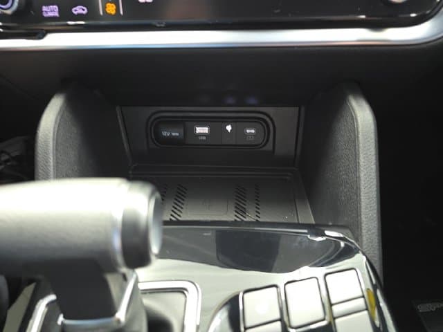 Pre-Owned 2024 Kia Sportage X-Line - photo - 20
