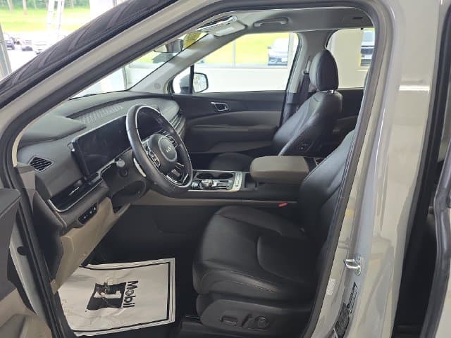 Pre-Owned 2025 Kia Carnival Hybrid EX - photo - 12