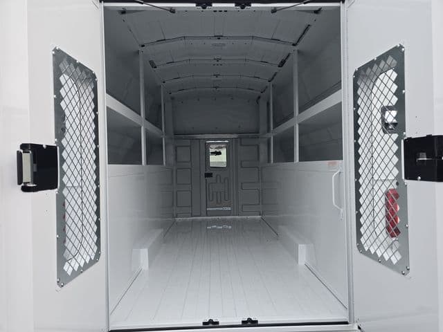 New 2025 Chevrolet Express 3500 Work Van - photo - 4