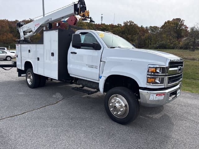 New 2024 Chevrolet Silverado 6500HD 1WT - photo - 6