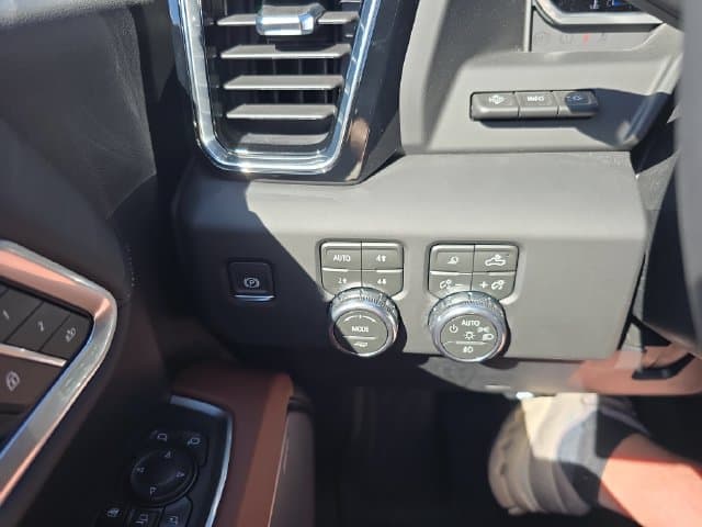 New 2026 GMC Sierra 3500HD Denali Ultimate - photo - 20