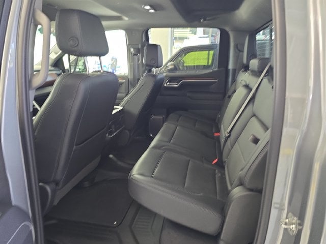 Pre-Owned 2026 GMC Sierra 1500 Denali - photo - 9